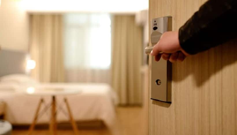 Delhi: Man stays in five-star hotel for two years, walks out without making payment