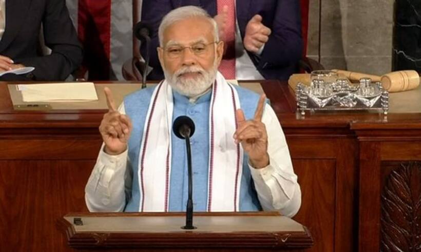 Story behind #ArrestRaviNair: Twitter fumes after photo showing PM Modi in bad light appears