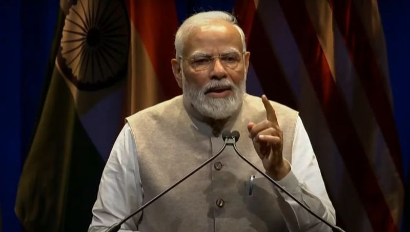 India acts as link between global south and western world: PM Modi AJR