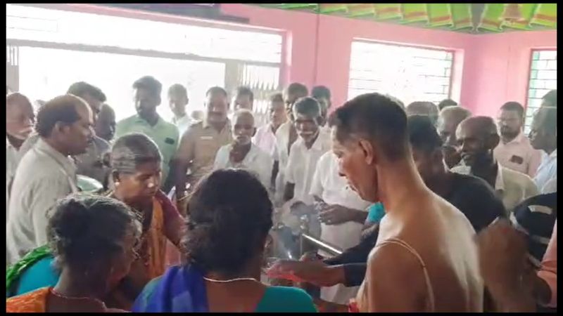 in pudukkottai muthumariamman temple reopened after 2 years