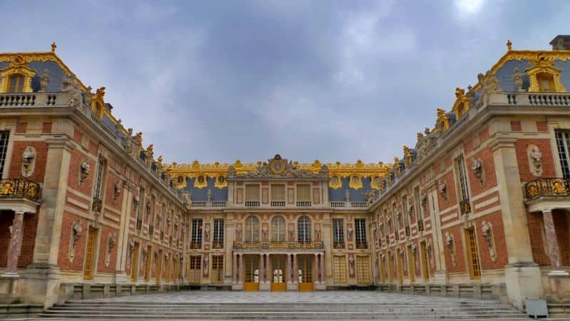 Palace of Versailles value 