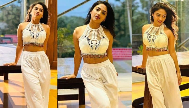 Bigg Boss Harika stunning Poses in  trendy Wear NSK