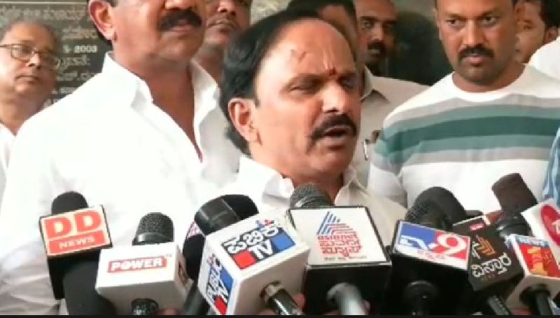 Congress has never given up on those who believed in the party Says Minister D Sudhakar gvd