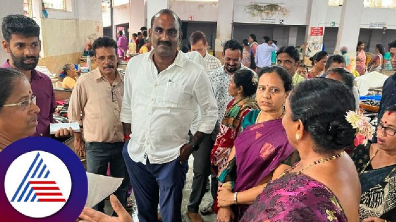 MLA Yashpal Suvarna visits Udupi Hi-Tech fish market today rav