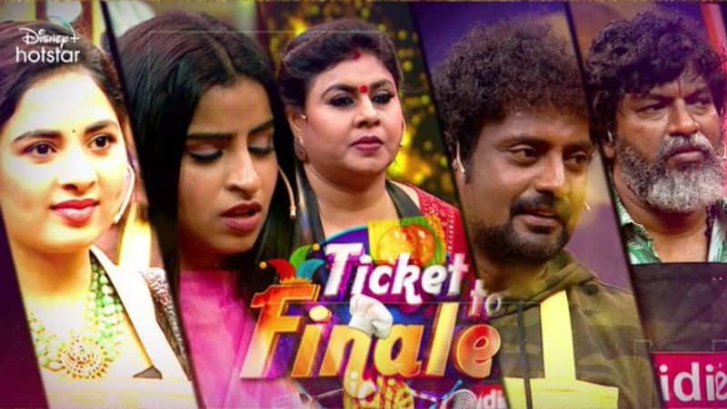 vichitra won ticket to finale and enters to cook with comali 4 finals