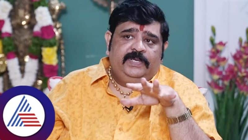 Astrologer Venu swamy predicts two star actor death within two years vcs 