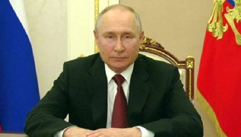 Russian President Putin defends arrest of critics amid Ukraine war; raises concerns over free speech snt