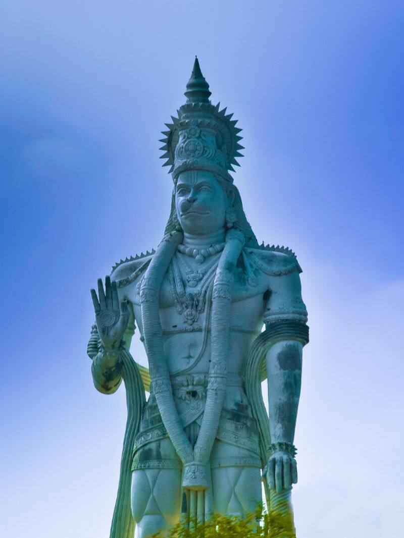 benefits of hanuman chalisa for students in tamil 