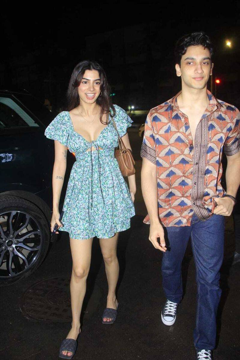 Khushi Kapoor participate in Mihir Ahuja birthday party 