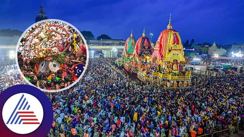 jagannatha subhadra balarama statues of puri decked with gold after ratha yatra orissa 