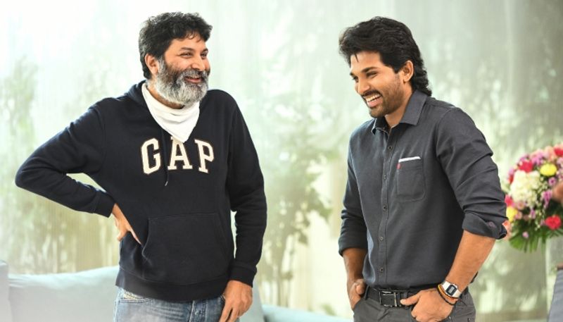 Pushpa star allu arjun joins hands with Ala Vaikunthapurramuloo Director Trivikram Srinivas for 4th film sgk