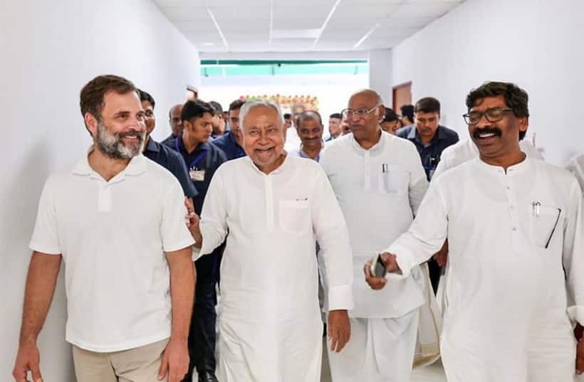 విపక్షాల కూటమికి ‘ఇండియా’ అనే పేరుపై అభ్యంతరం వ్యక్తం చేసిన నితీష్ కుమార్.. ఎందుకంటే ? 