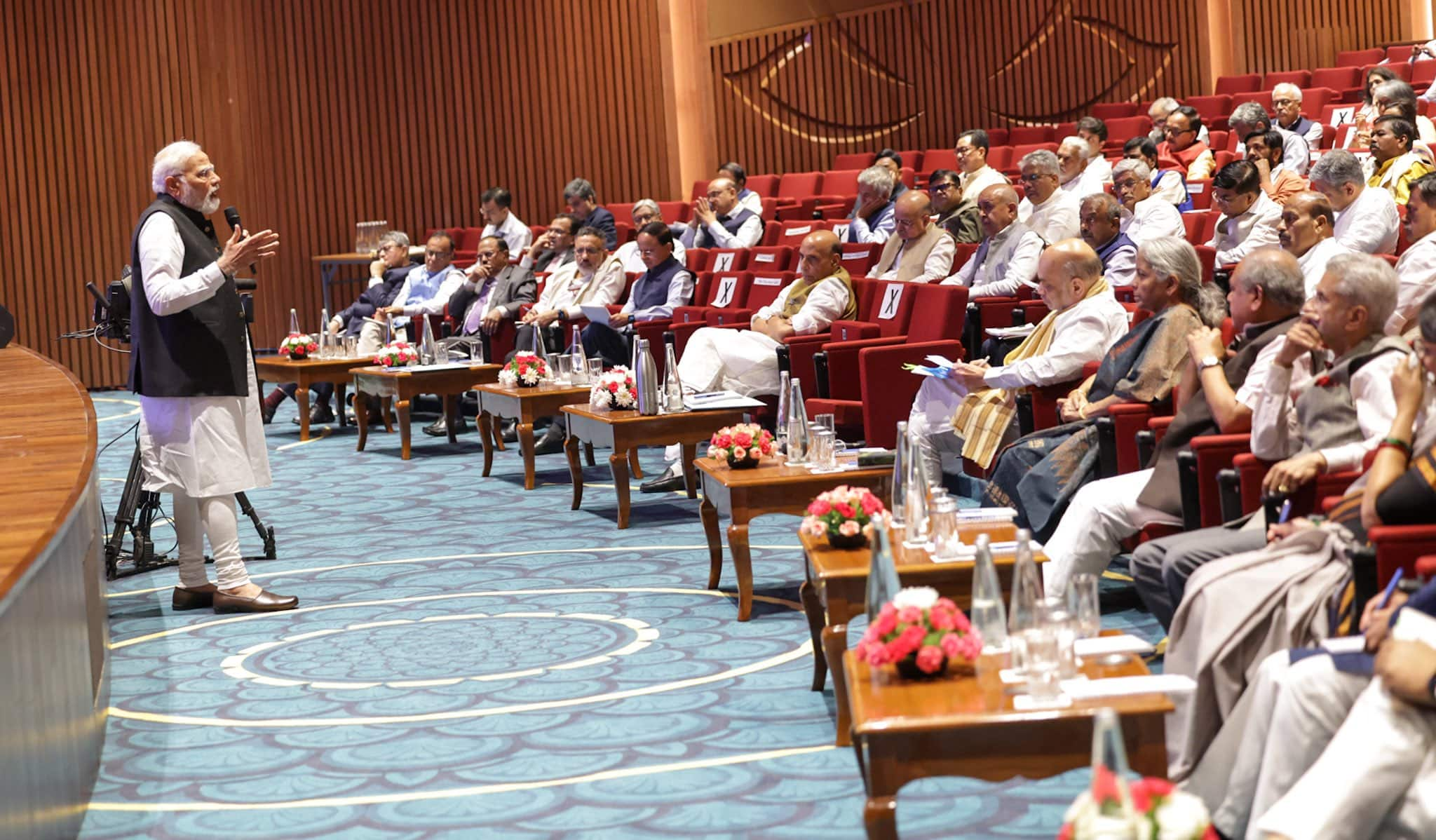 PM Modi chairs Council of ministers meeting on march 3rd ahead of Lok sabha Election 2024 announcement ckm