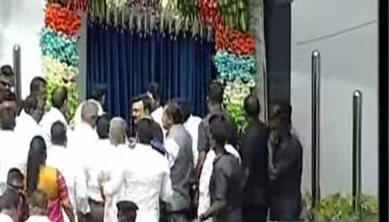 YS Jagan lays foundation stone for Amul project at Chittoor dairy lns 