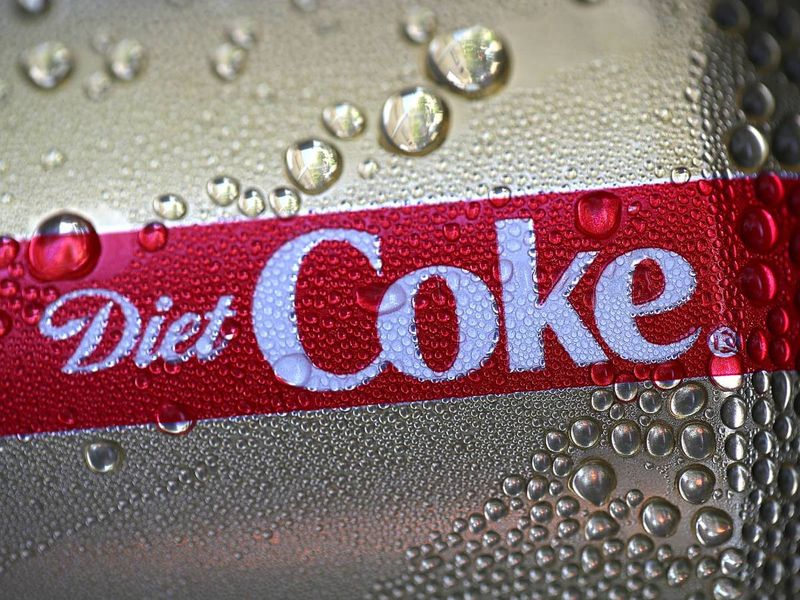 Drinking Diet Cola daily can cause these 4 dangerous problems.. Stop that habit immediately