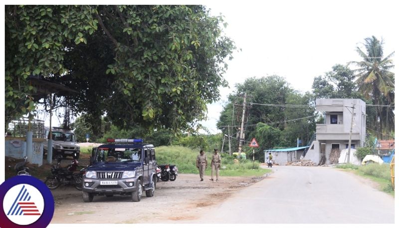 Hindu group protest against muslim community at Kesaramadu village in Tumakuru for prayers Karagalamma gow