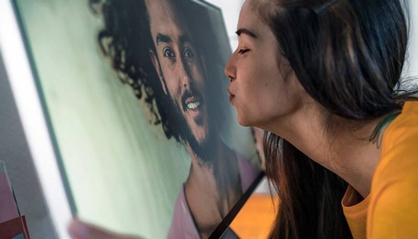7 successful ways to keep your long distance relationship ALIVE