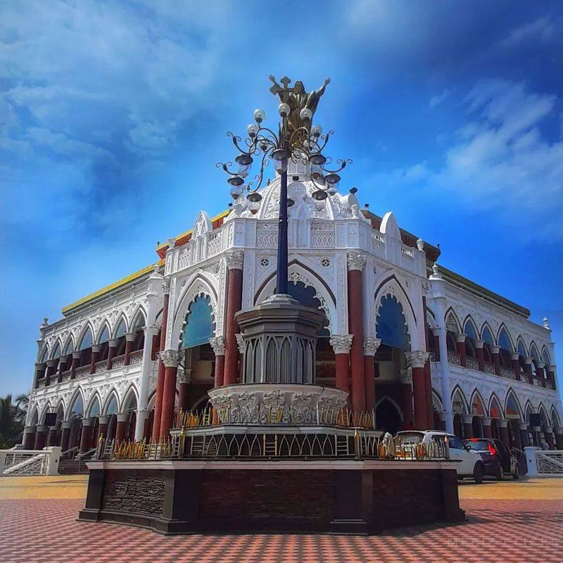 St. Mary's Forane Church to Edappally Church: tracing through 5 famous Kerala churches ATG EAI