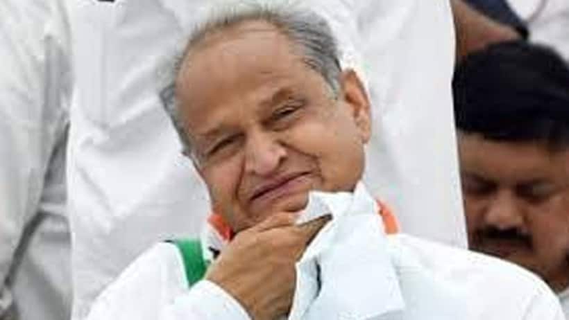 మణిపూర్ హింసపై  ఆశోక్ గెహ్లాట్ ట్వీట్: కౌంటరిచ్చిన  బీజేపీ