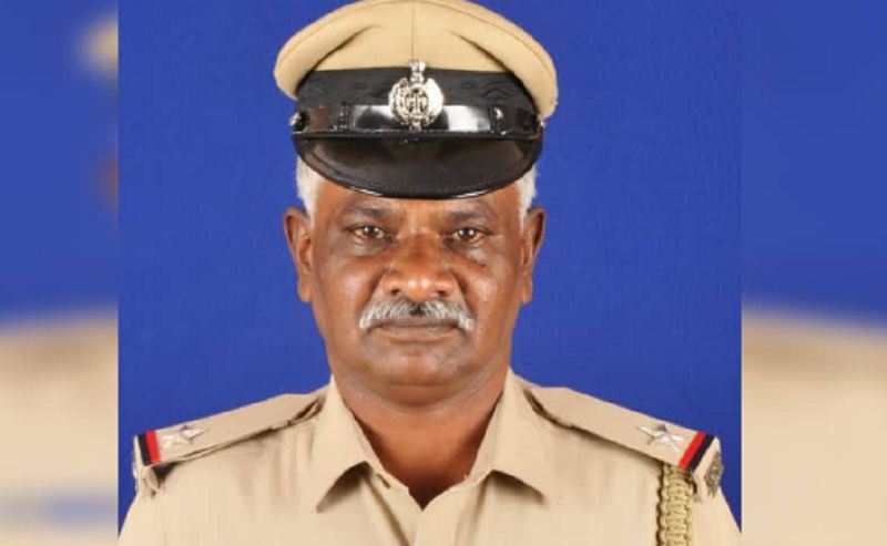 assistant sub inspector died of heart attack in tumakuru gvd 