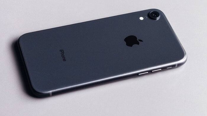 Apple iPhone SE 4