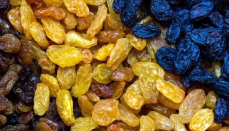 What Is the Difference Between golden and Black Raisins azn 