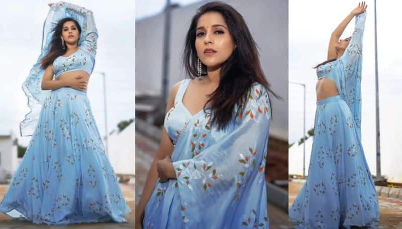 Anchor Rashmi Gautam looks beautiful in traditional wear NSK 