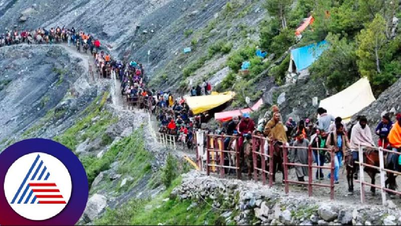 Amarnath Yatra landslide MLA vinaya kulkarni helping hand toDharwad pilgrims rav