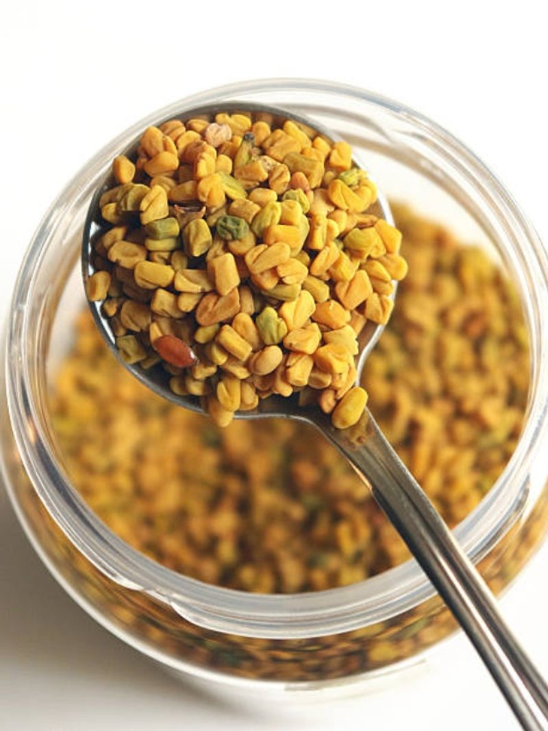 health benefits drinking fenugreek water morning empty stomach-rse- 