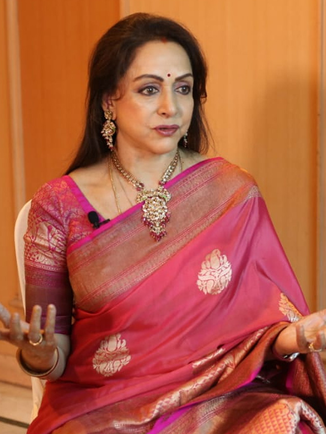 Hema Malini recalls director asking her to remove saree pin during a scene suc