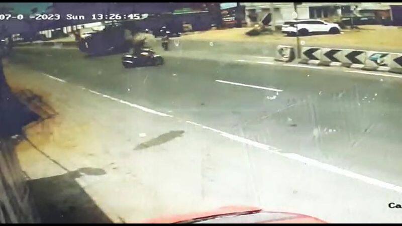 airport officer car commits accident in coimbatore video went viral