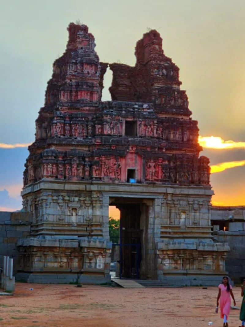 amazing wonder of famous temples in tamil