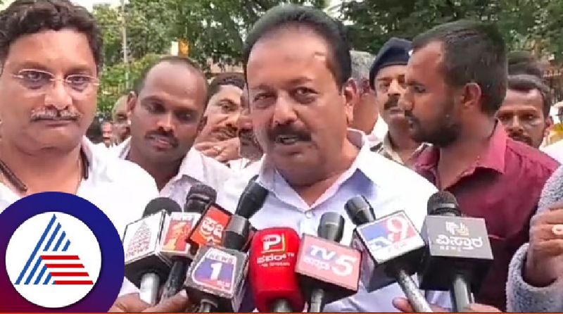 If there is development discrimination, JDS MLAs should question in assembly say chaluvarayaswamy rav