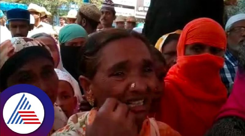 Hubli riot case: Protest demanding the release of the accused rav