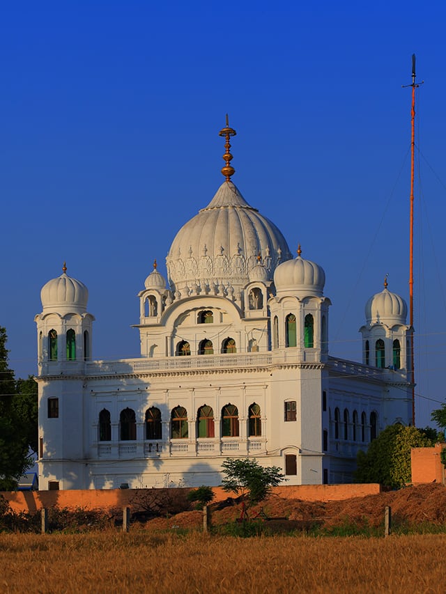 Plan a Visa-Free Trip to Gurdwara Kartarpur Sahib pakistan iwh