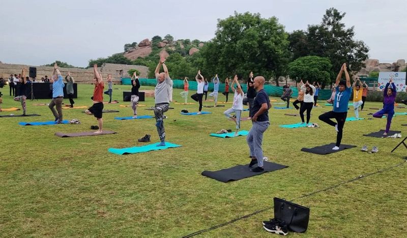 G 20 delegates celebrated by doing yoga in Hampi at Vijayanagara gvd