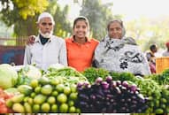 hockey player mumtaz's mother and father are vegetable vendor ZKAMN