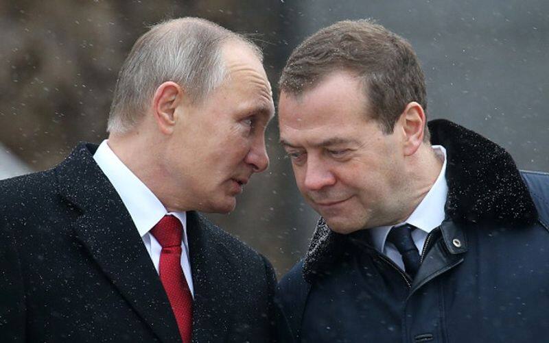 NATO military aid to Ukraine bringing World War III closer, warns ex-Russian president Dmitry Medvedev snt