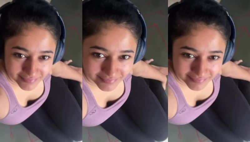 Actress Poonam Bajwa cute Selfies NSK