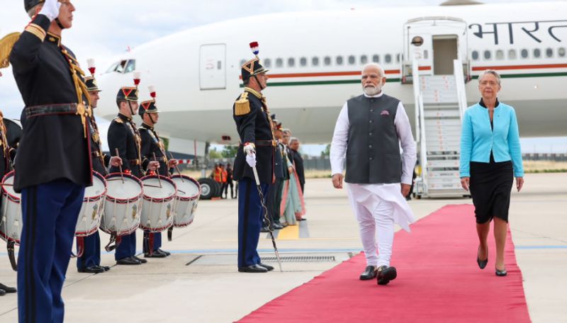 Indian PM Modi Reached France by Paris Orly Airport PM Elizabeth borne received him with parade