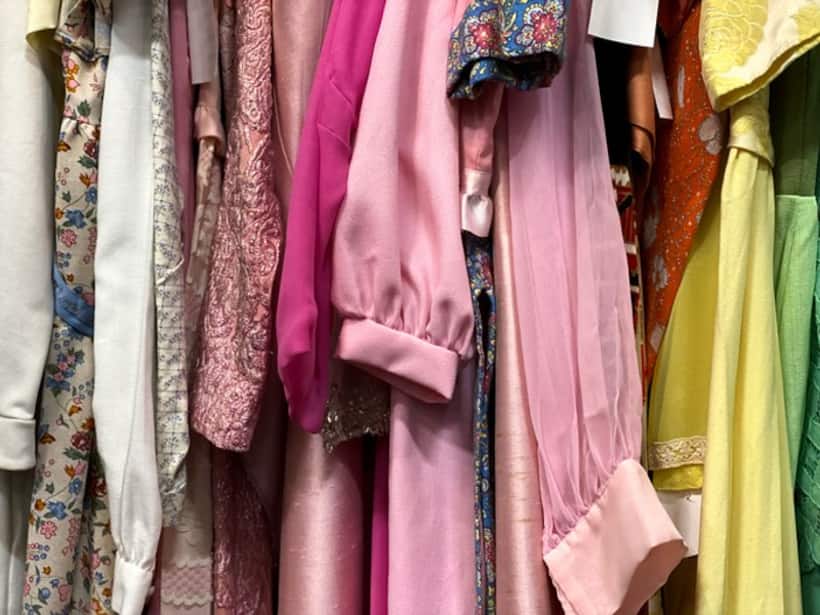 8 steps to create minimalist yet stylish wardrobe