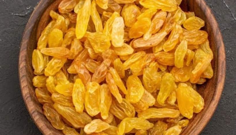 Weight management to Bone health: 7 benefits of Raisins