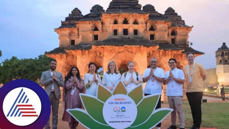 Representatives of G-20 countries watched Hampi in the rain rav