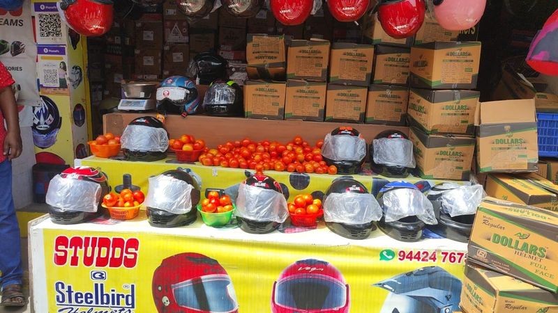 Buy a helmet and get a kilo of tomatoes for free!