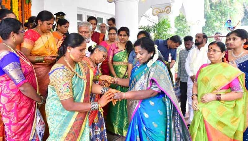 Telangana Governor Offers  Special Prayers at Nallapochamma Temple  Rajbhavan in  Hyderabad lns