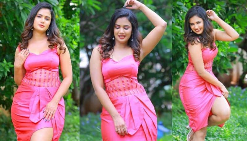 Bigg Boss Telugu Fame Ariyana Glory stunning stills in tight outfit NSK