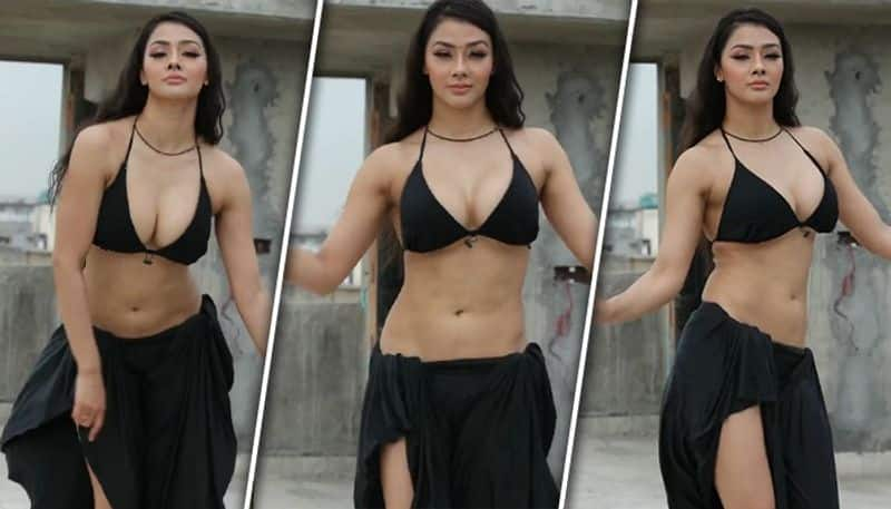 Namrata Malla HOT Photos: Bhojpuri actress flaunts her cleavage black plunging neckline Bikini vma