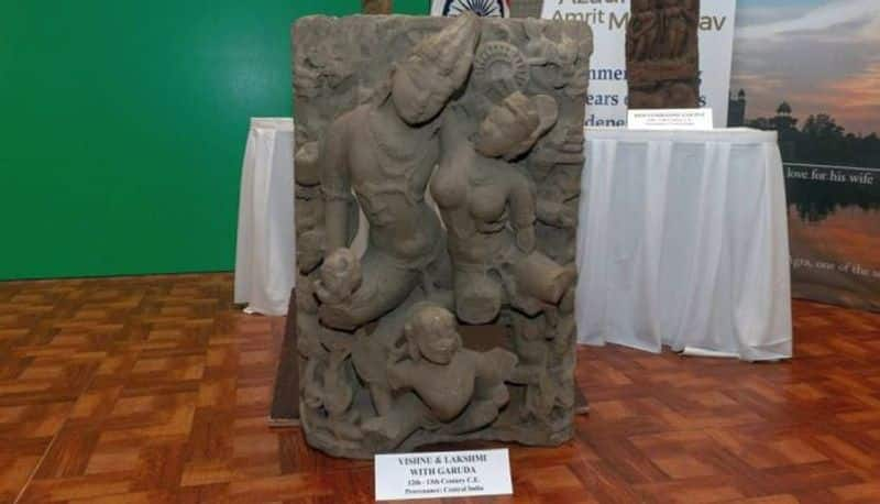 US hands over 105 trafficked antiquities to India