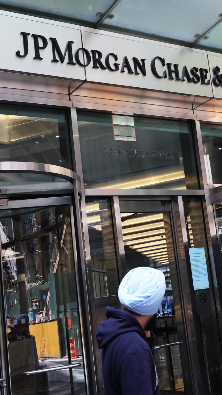 1. JP Morgan Chase & Co