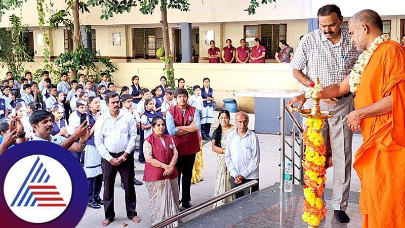 Adhika Masa Mysuru Pejavar Swamiji launches Samoohika Dasha Koti Rama Japa suh